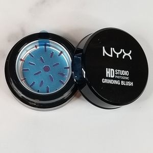 BNNB NYX HD Studio Grinding Blush